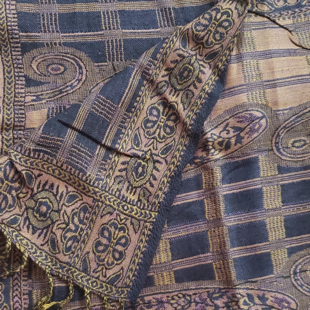 Reversible Shawl - image 2